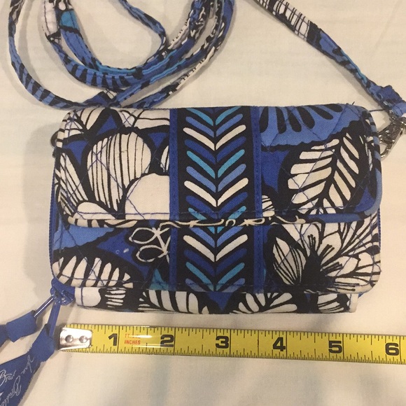 Vera Bradley All in One Crossbody Wallet - Picture 2 of 6